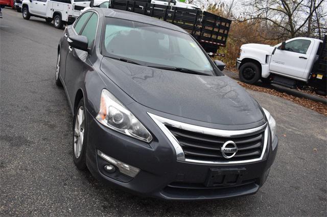 used 2013 Nissan Altima car, priced at $7,789