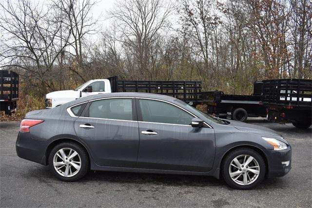 used 2013 Nissan Altima car, priced at $7,789