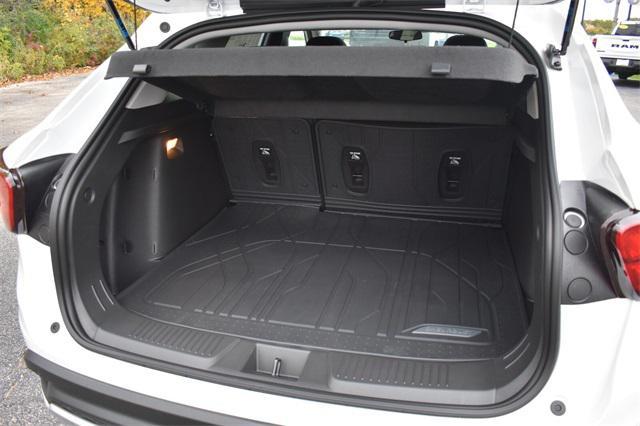 new 2025 Chevrolet Trax car, priced at $26,239