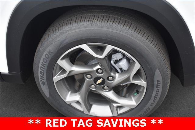 new 2025 Chevrolet Trax car, priced at $25,833