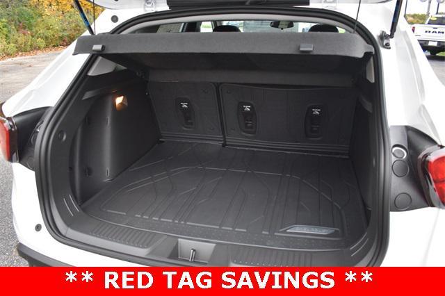 new 2025 Chevrolet Trax car, priced at $25,833