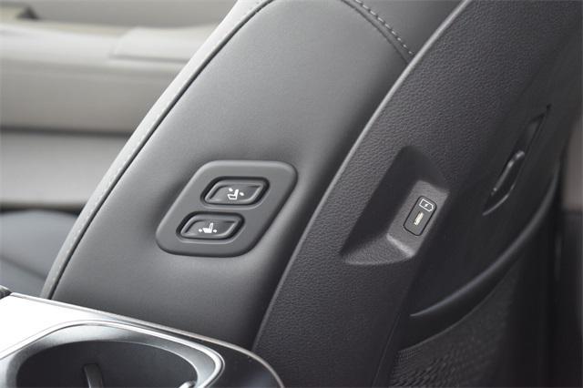 new 2026 Kia Carnival car, priced at $42,920