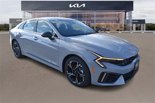 new 2025 Kia K5 car, priced at $30,711