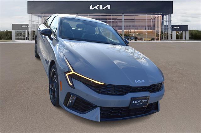 new 2025 Kia K5 car, priced at $30,711