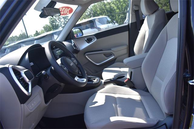 new 2025 Kia Soul car, priced at $21,657