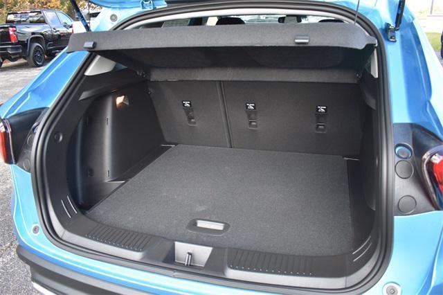 new 2025 Chevrolet Trax car, priced at $25,603