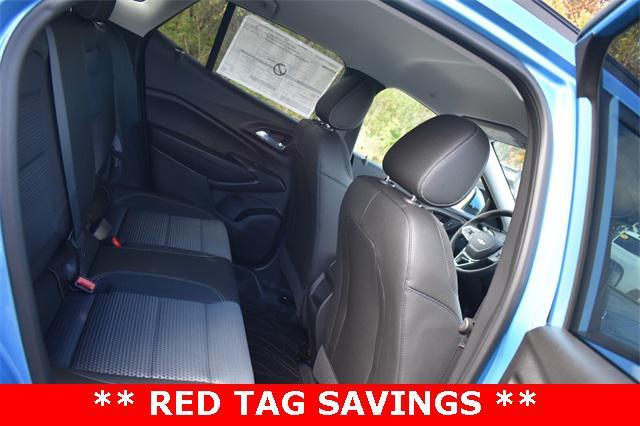 new 2025 Chevrolet Trax car, priced at $25,207