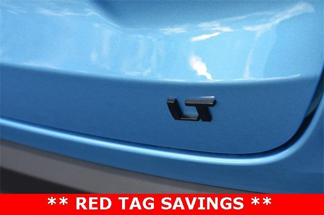 new 2025 Chevrolet Trax car, priced at $25,207