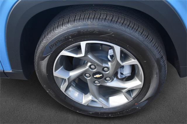 new 2025 Chevrolet Trax car, priced at $25,603