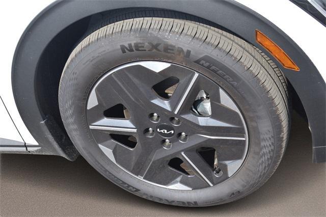 new 2025 Kia EV6 car, priced at $47,341