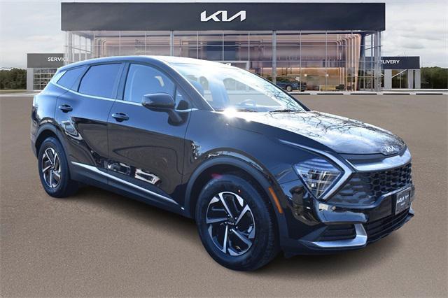 new 2025 Kia Sportage Hybrid car, priced at $29,149