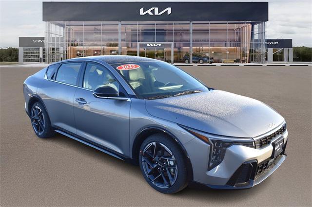 new 2025 Kia K4 car, priced at $26,291