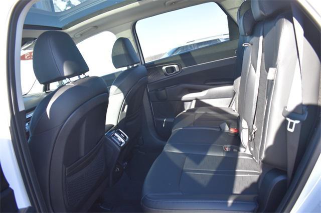 new 2025 Kia Sorento car, priced at $36,090