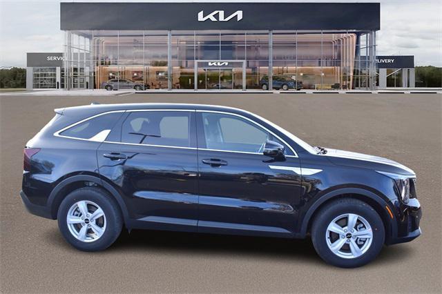 new 2025 Kia Sorento car, priced at $29,998