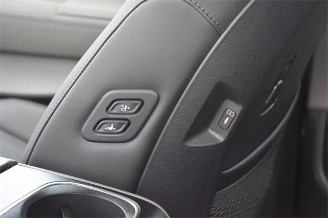 new 2026 Kia Carnival car, priced at $43,385
