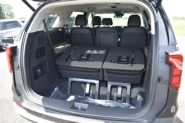 new 2026 Kia Carnival car, priced at $43,385
