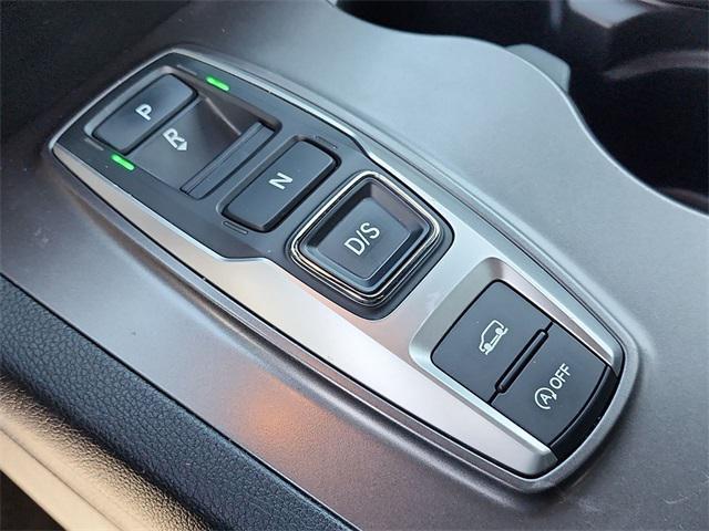 used 2022 Honda Pilot car, priced at $29,787