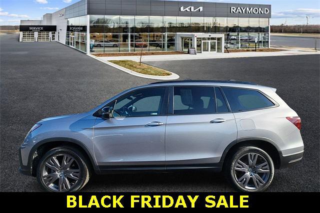 used 2022 Honda Pilot car, priced at $25,998