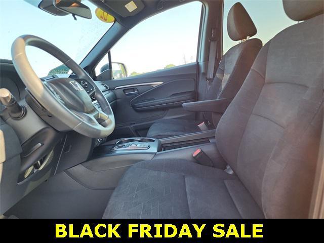 used 2022 Honda Pilot car, priced at $25,998