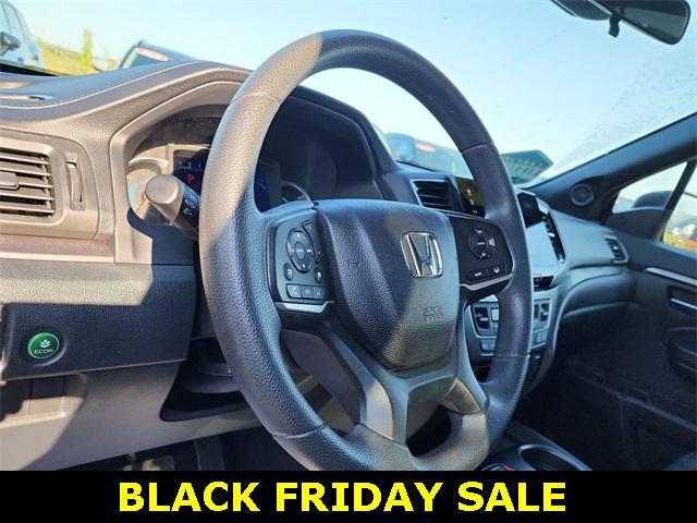 used 2022 Honda Pilot car, priced at $25,998