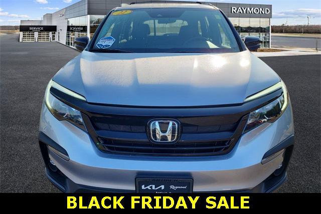 used 2022 Honda Pilot car, priced at $25,998