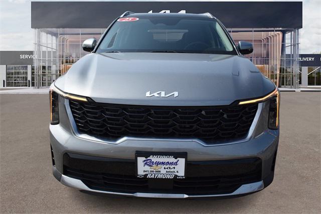 new 2025 Kia Sorento Hybrid car, priced at $41,490