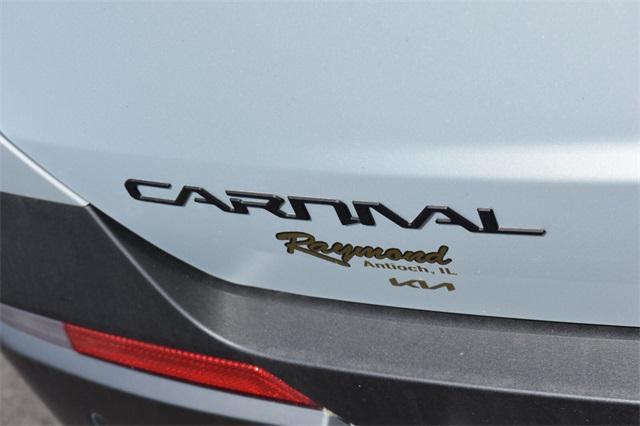 new 2025 Kia Carnival Hybrid car, priced at $50,572