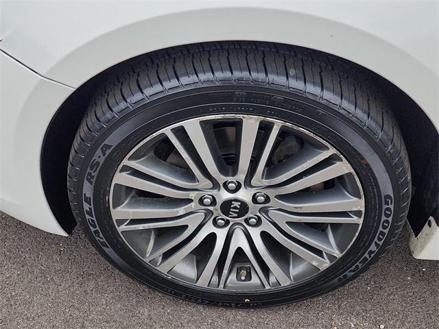 used 2014 Kia Cadenza car, priced at $9,741