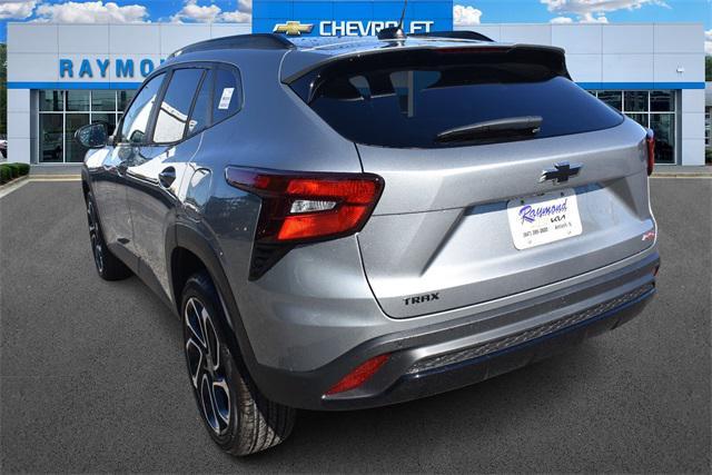 new 2025 Chevrolet Trax car, priced at $25,458