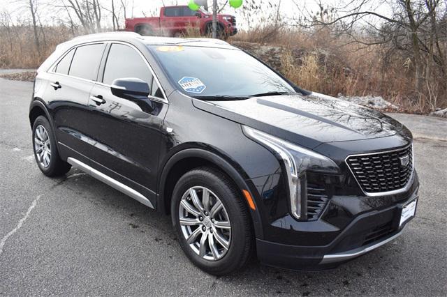 used 2022 Cadillac XT4 car, priced at $27,987