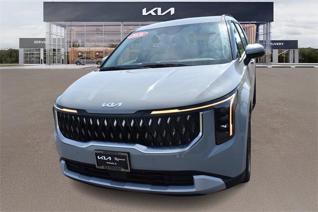 new 2026 Kia Carnival Hybrid car, priced at $45,385
