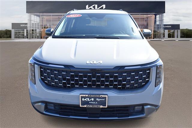new 2025 Kia Carnival car, priced at $52,321