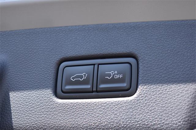 new 2025 Kia Carnival car, priced at $52,321