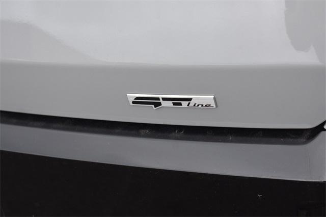 new 2026 Kia EV9 car, priced at $68,985