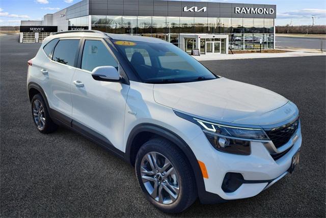 used 2023 Kia Seltos car, priced at $21,482