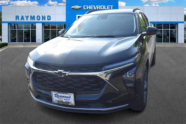 new 2025 Chevrolet Trax car, priced at $23,615