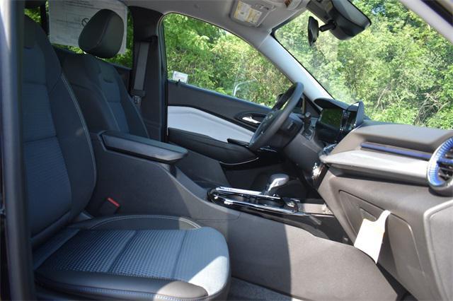 new 2025 Chevrolet Trax car, priced at $23,615