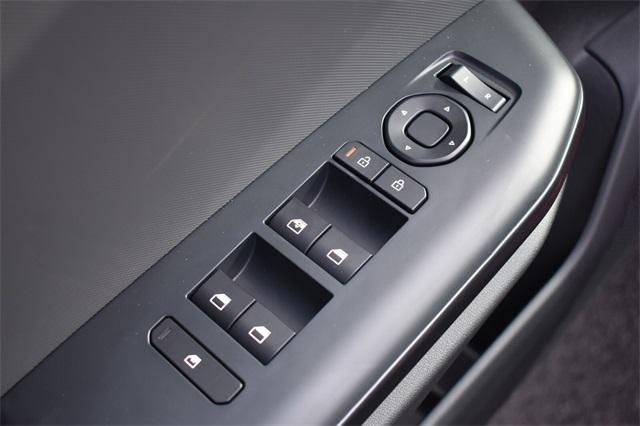 new 2025 Kia K4 car, priced at $23,569