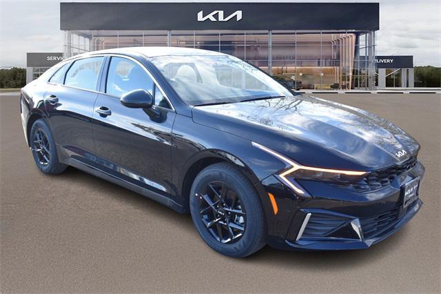 new 2025 Kia K5 car, priced at $27,488