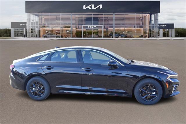 new 2025 Kia K5 car, priced at $27,488