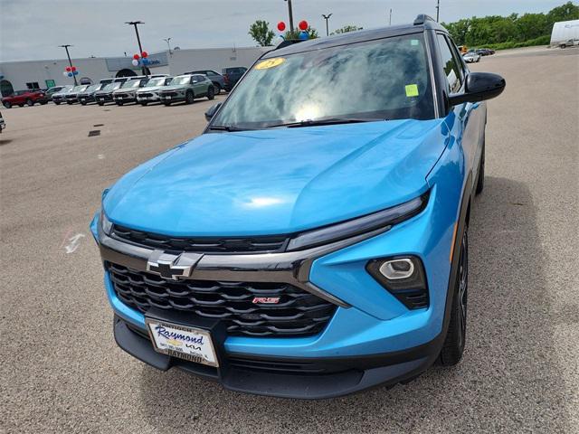 used 2025 Chevrolet TrailBlazer car, priced at $28,682