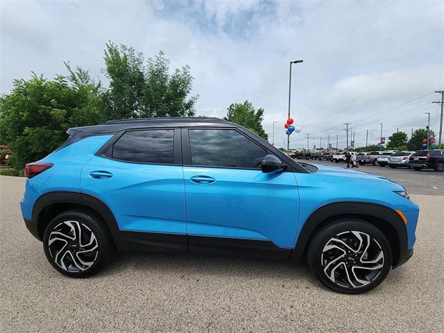 used 2025 Chevrolet TrailBlazer car, priced at $28,682