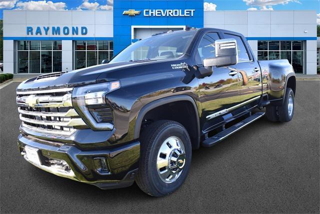 new 2025 Chevrolet Silverado 3500 car, priced at $88,166