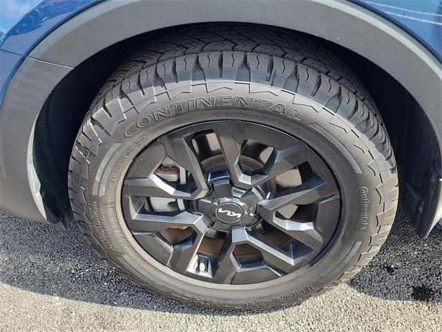 used 2024 Kia Telluride car, priced at $42,897