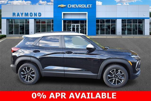 new 2025 Chevrolet TrailBlazer car, priced at $29,139