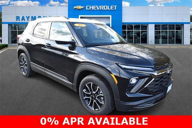 new 2025 Chevrolet TrailBlazer car, priced at $29,139
