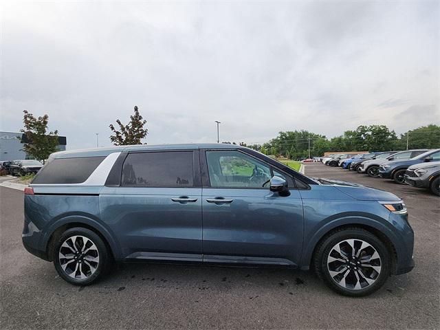 used 2022 Kia Carnival car, priced at $26,424