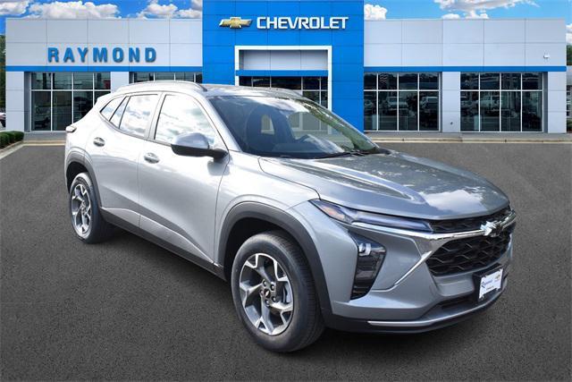 new 2025 Chevrolet Trax car, priced at $24,216