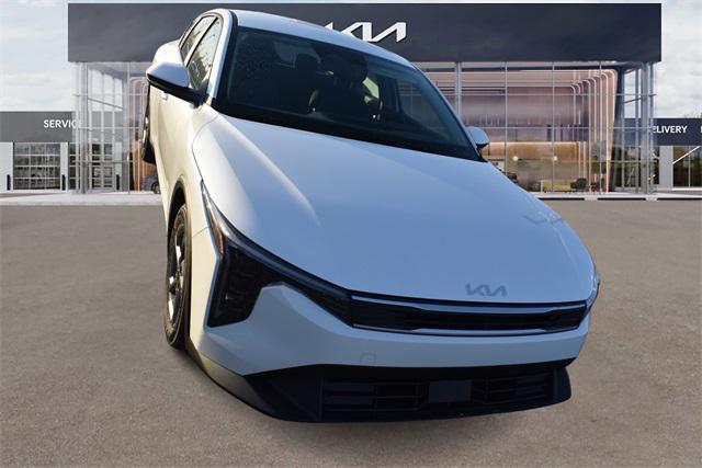 new 2025 Kia K4 car, priced at $24,053