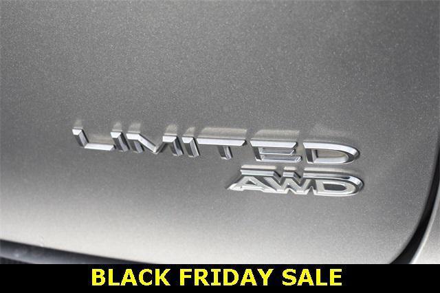 used 2021 Chrysler Pacifica car, priced at $18,858